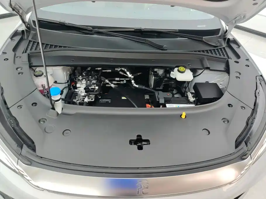BYD Yuan Plus — миниатюра 10
