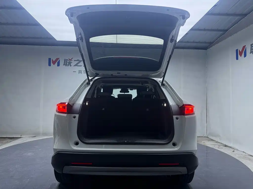 Honda Vezel — миниатюра 8