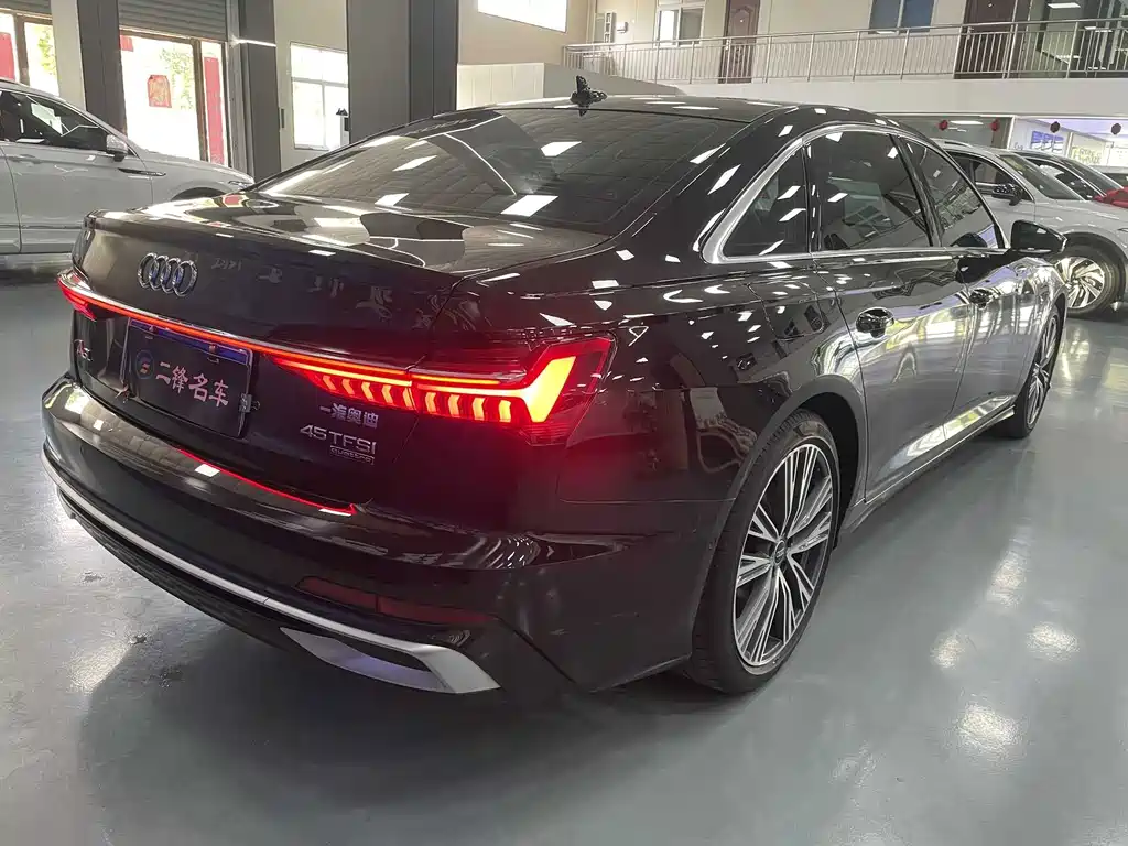 Audi A6L — миниатюра 4
