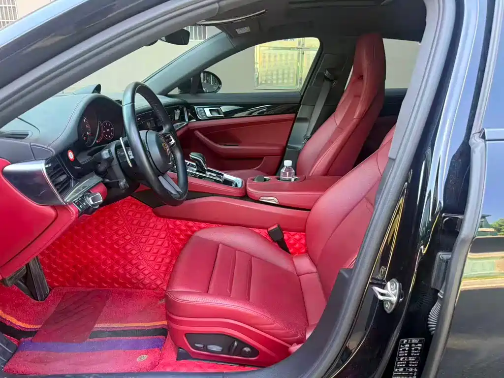 Porsche Panamera — миниатюра 5