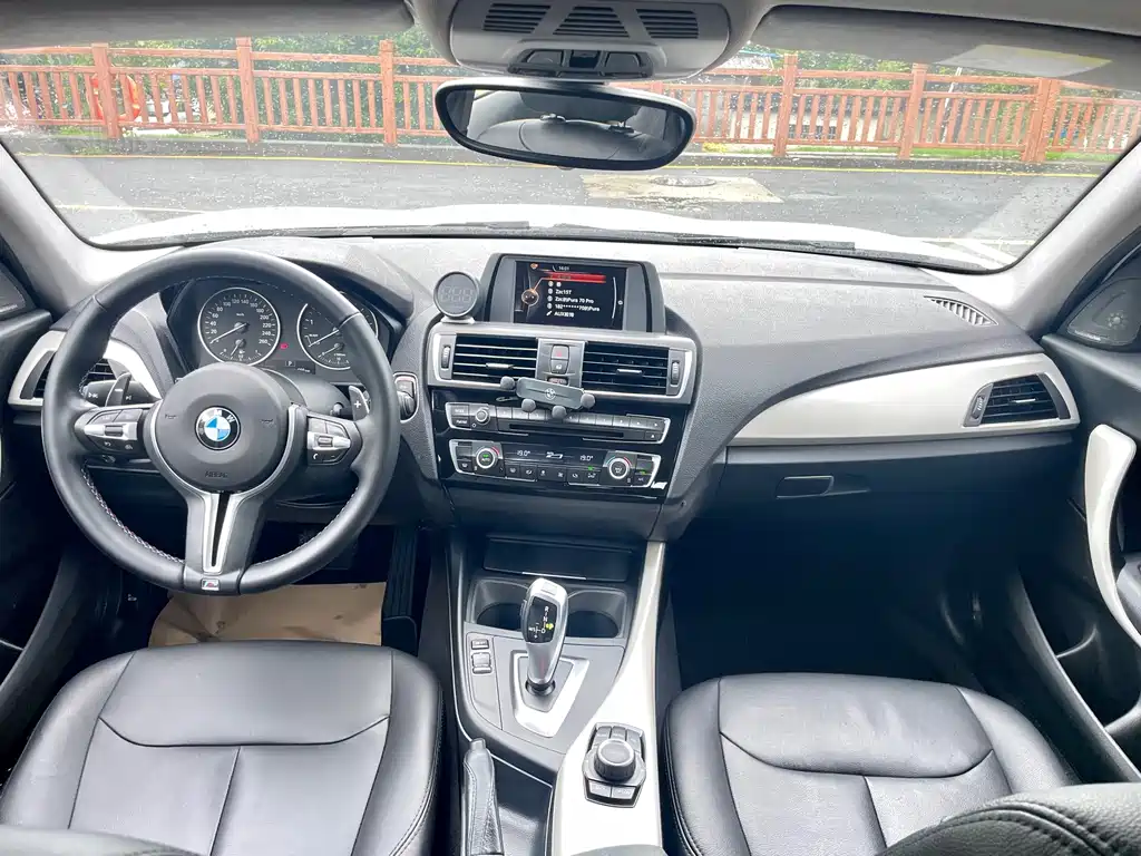 BMW 1 Series (Import) — миниатюра 17