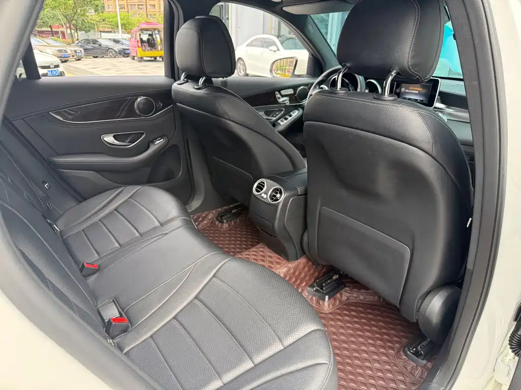 Mercedes-Benz GLC — миниатюра 15