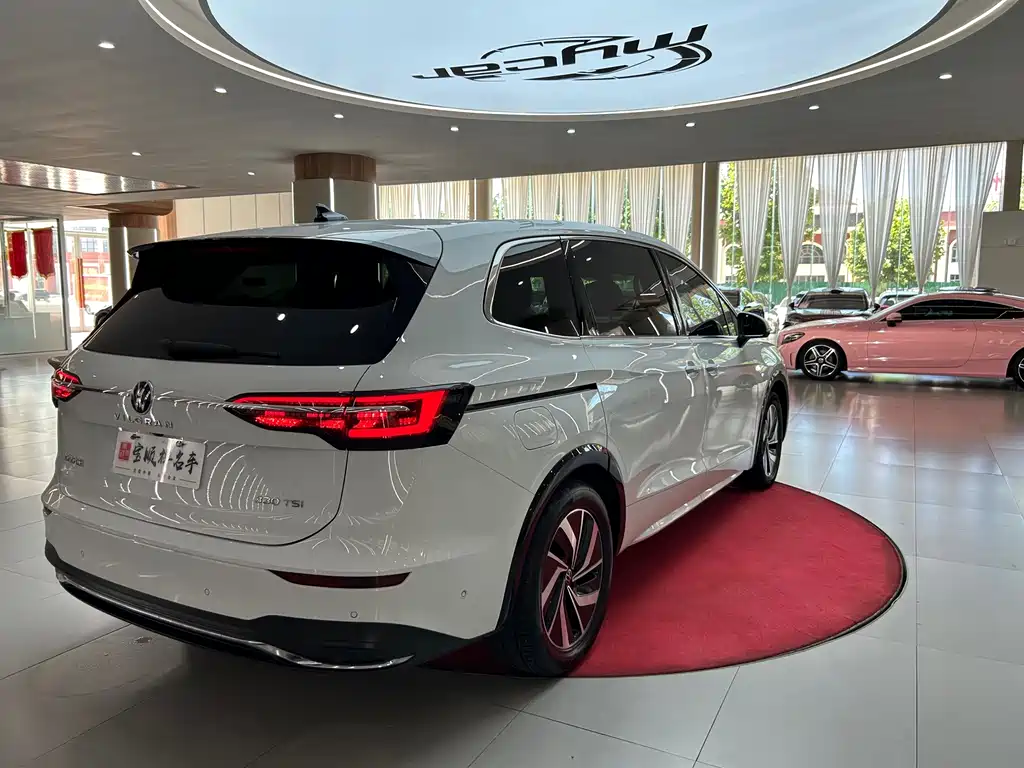 Volkswagen Viloran — миниатюра 5