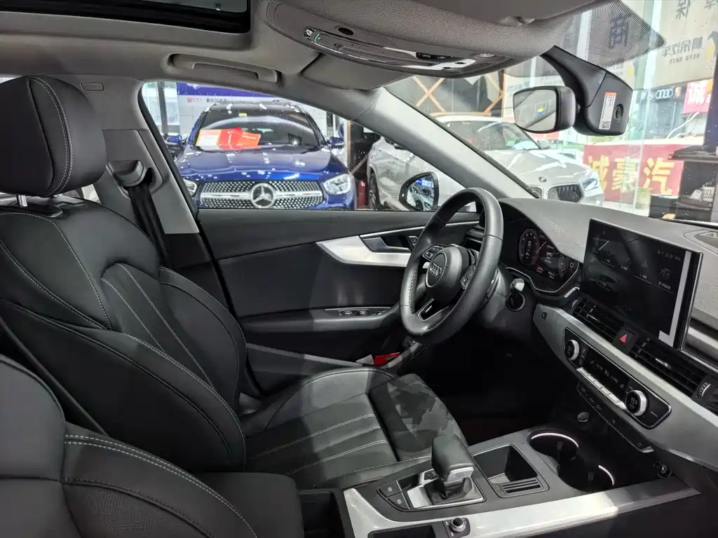 Audi A4L — миниатюра 12