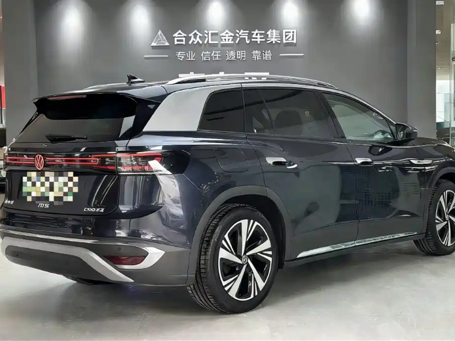 VOLKSWAGEN ID.6 CROZZ