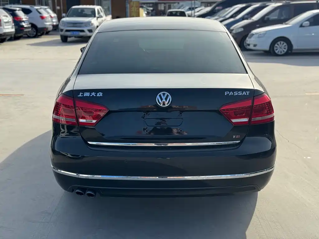 Volkswagen Passat 2013 1.8TSI DSG