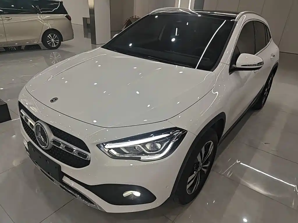 Mercedes-Benz GLA — миниатюра 2
