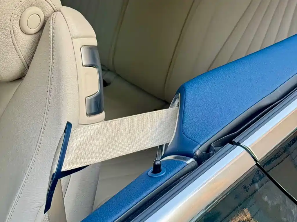 Mercedes-Benz E-Class (Import) — миниатюра 5
