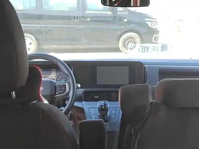 Ford Transit — миниатюра 13