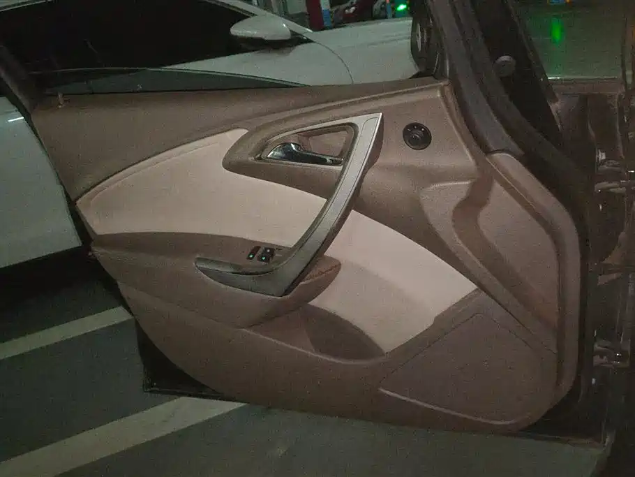 Buick Excelle 2013 GT 1.6L MT