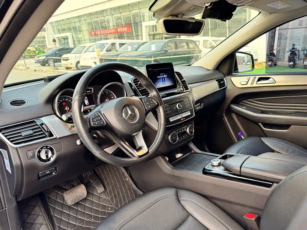Mercedes-Benz GLE Coupe — миниатюра 5