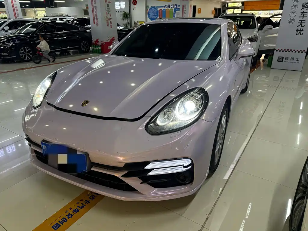 Porsche Panamera 2014