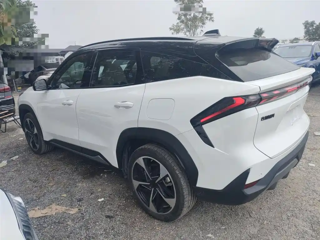 GEELY GALAXY GALAXY L7