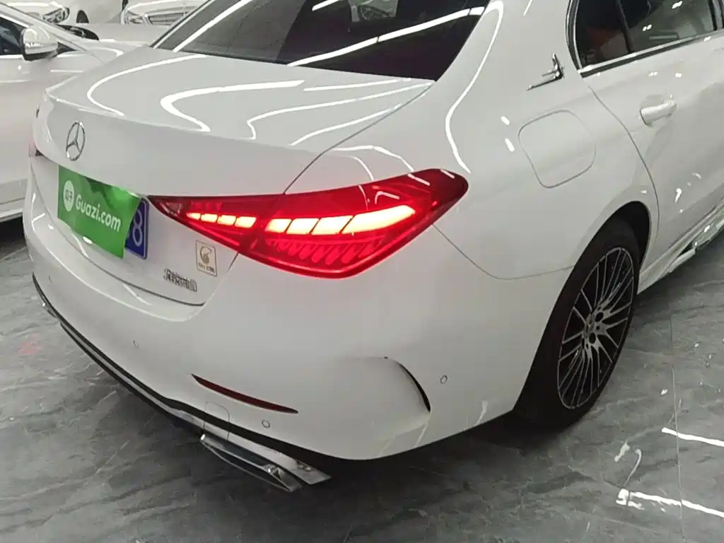 Mercedes-Benz C-Class — миниатюра 8