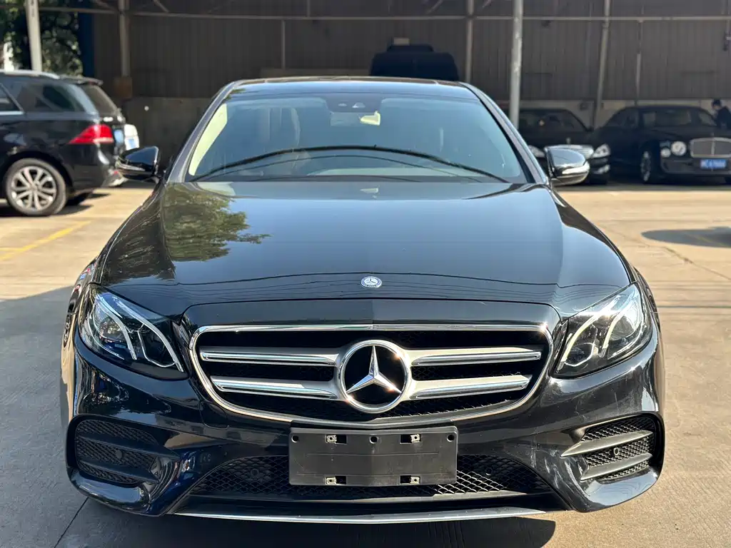 Mercedes-Benz E-Class E 2016 E 200 L Sport