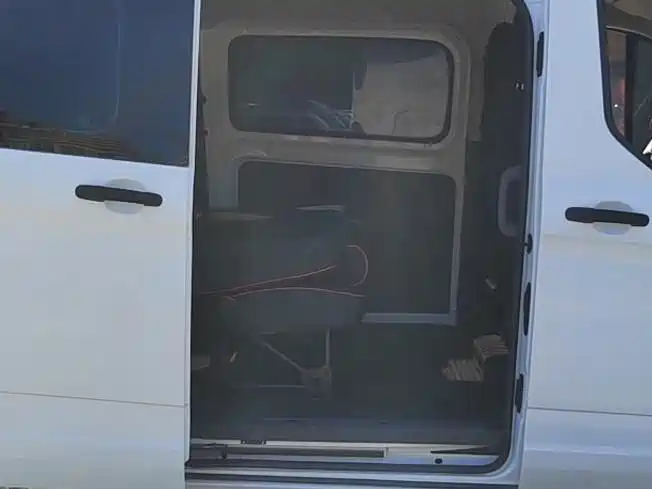 Ford Transit — миниатюра 18
