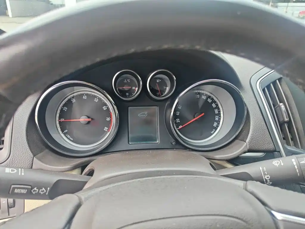 Buick Regal — миниатюра 4