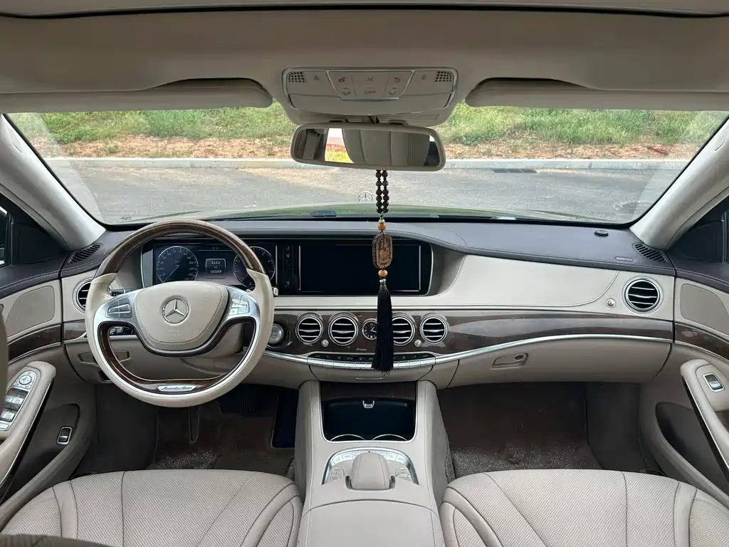 Mercedes-Benz S-Class — миниатюра 6