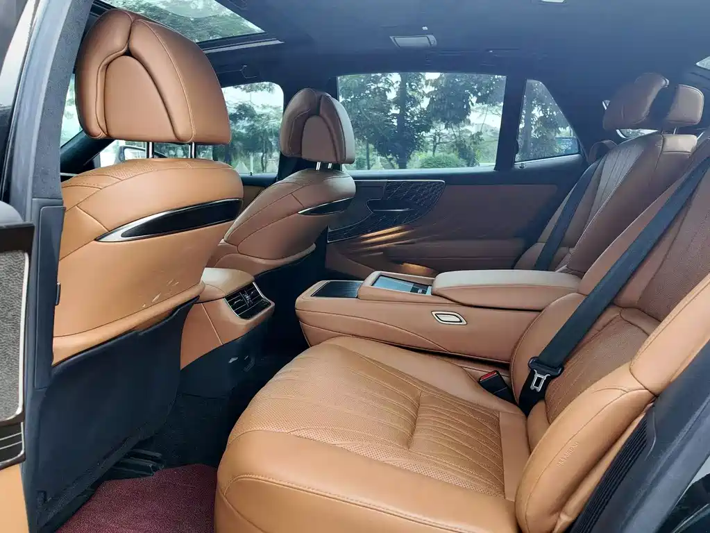 Lexus LS 2020 500h Executive V