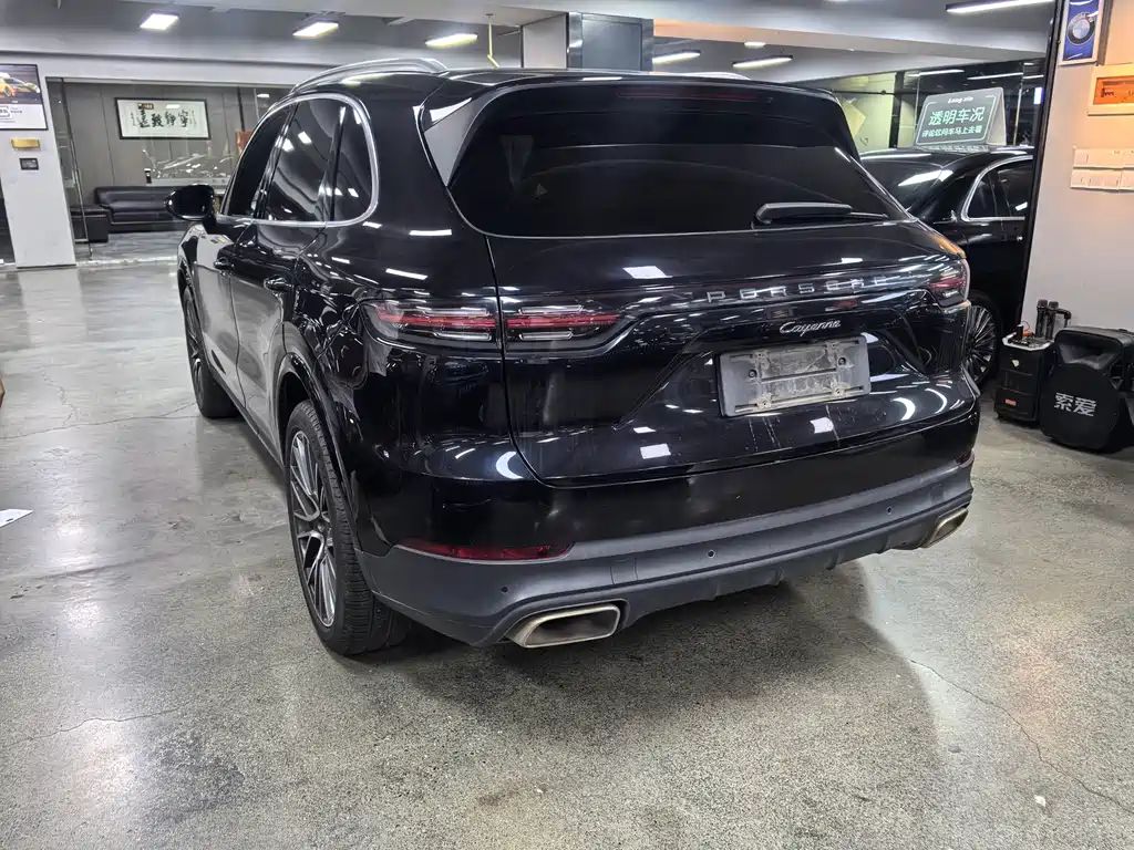 Porsche Cayenne 2018 Cayenne 3.0T