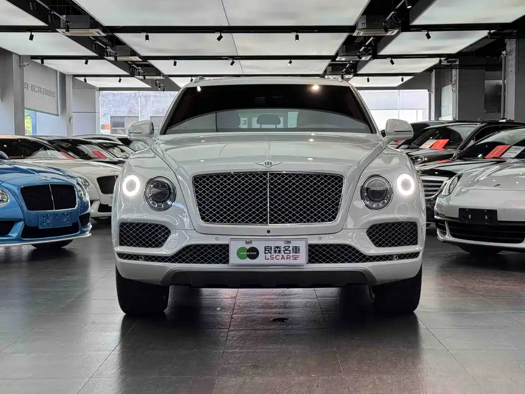 Bentley Bentayga 2018 4.0T V8