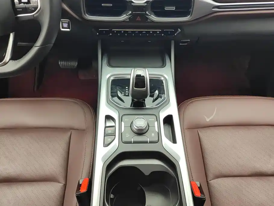 Geely Haoyue — миниатюра 16