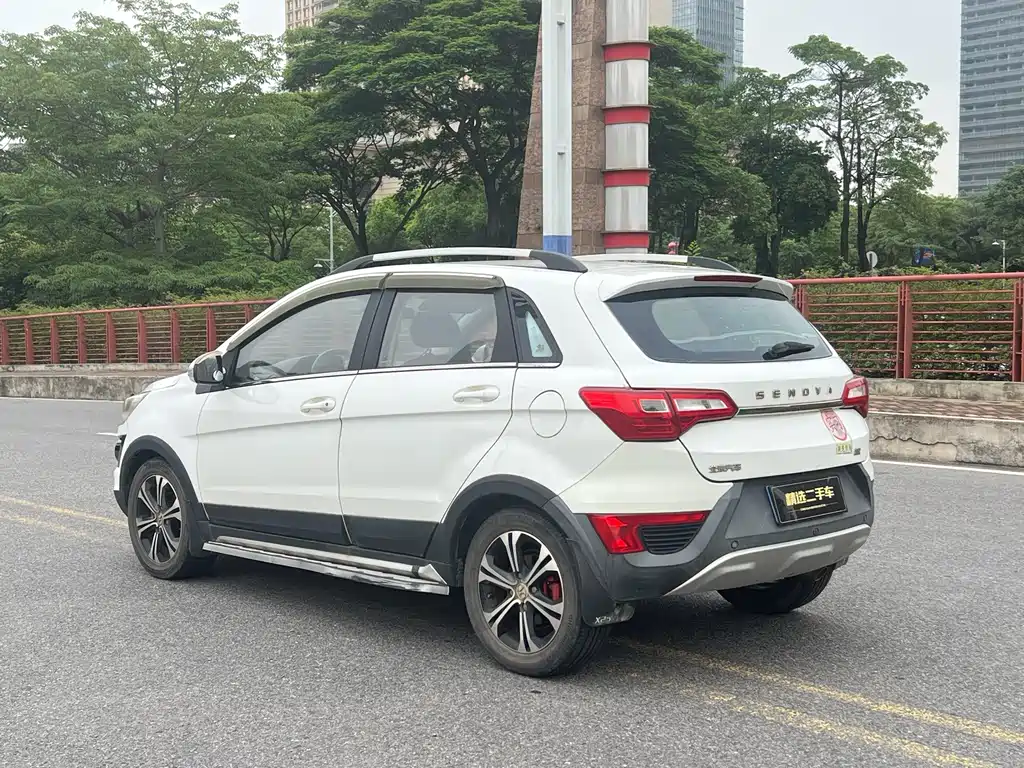 BAIC Senova X25 — миниатюра 3
