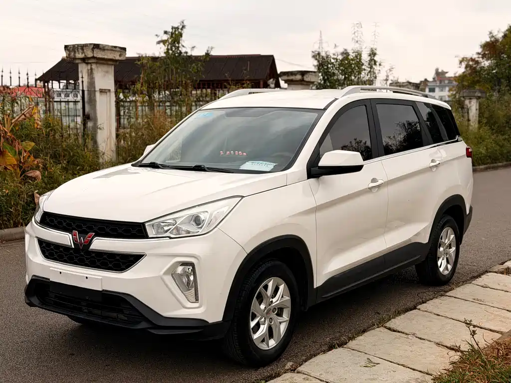 WULING WULING HONGGUANG S3