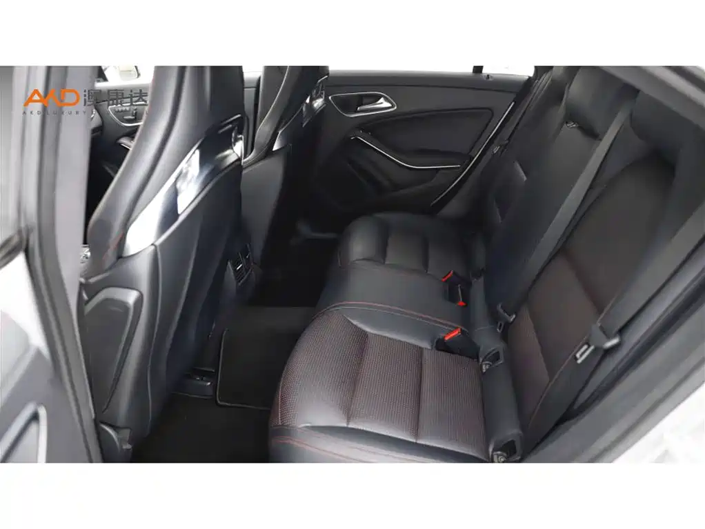 Mercedes-Benz CLA AMG — миниатюра 7