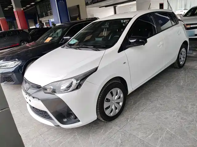 toyota yaris-l-zhixuan