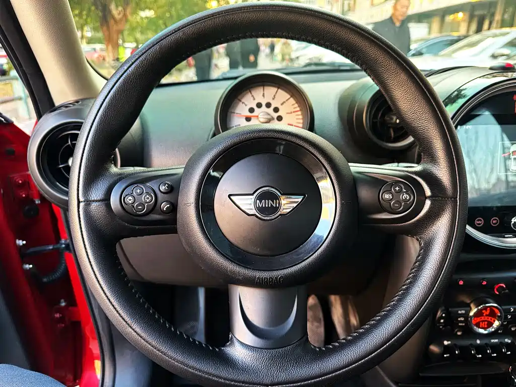 MINI Mini Countryman — миниатюра 7
