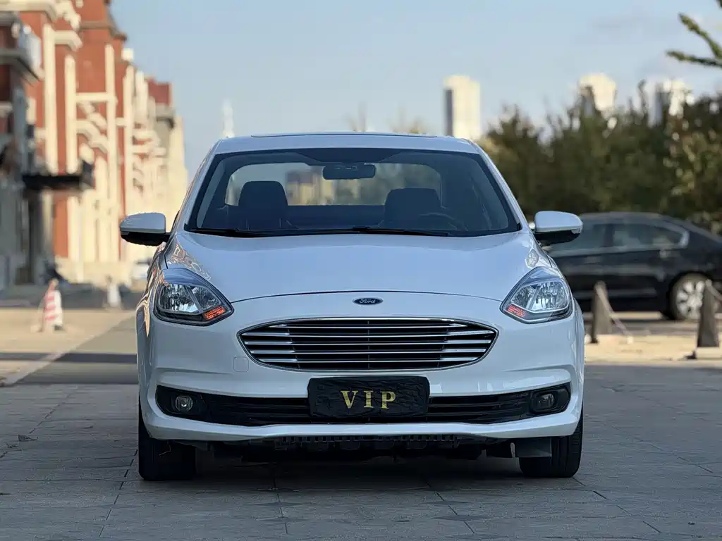 Ford Escort — миниатюра 2