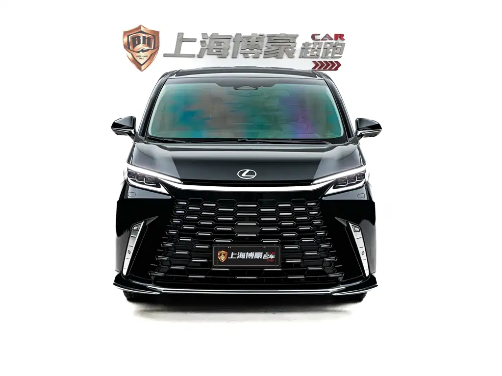 Lexus LM 2025 500h мест