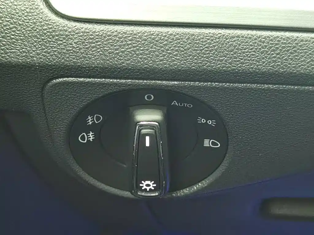 Volkswagen Lamando — миниатюра 21