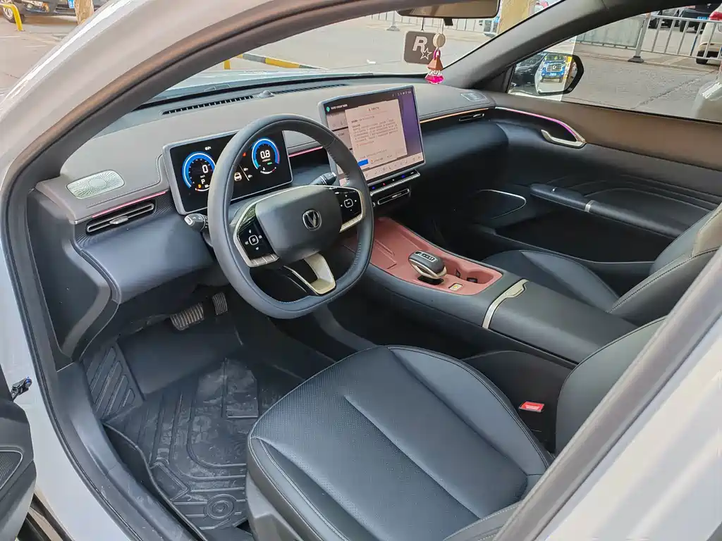 Changan Eado — миниатюра 7