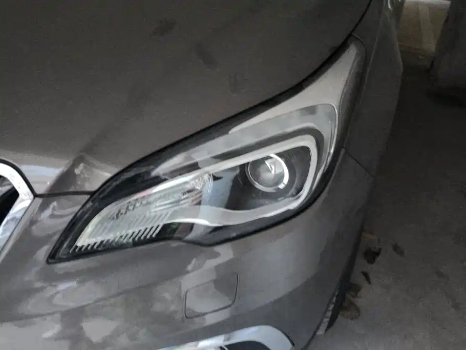 Buick Envision Plus — миниатюра 5
