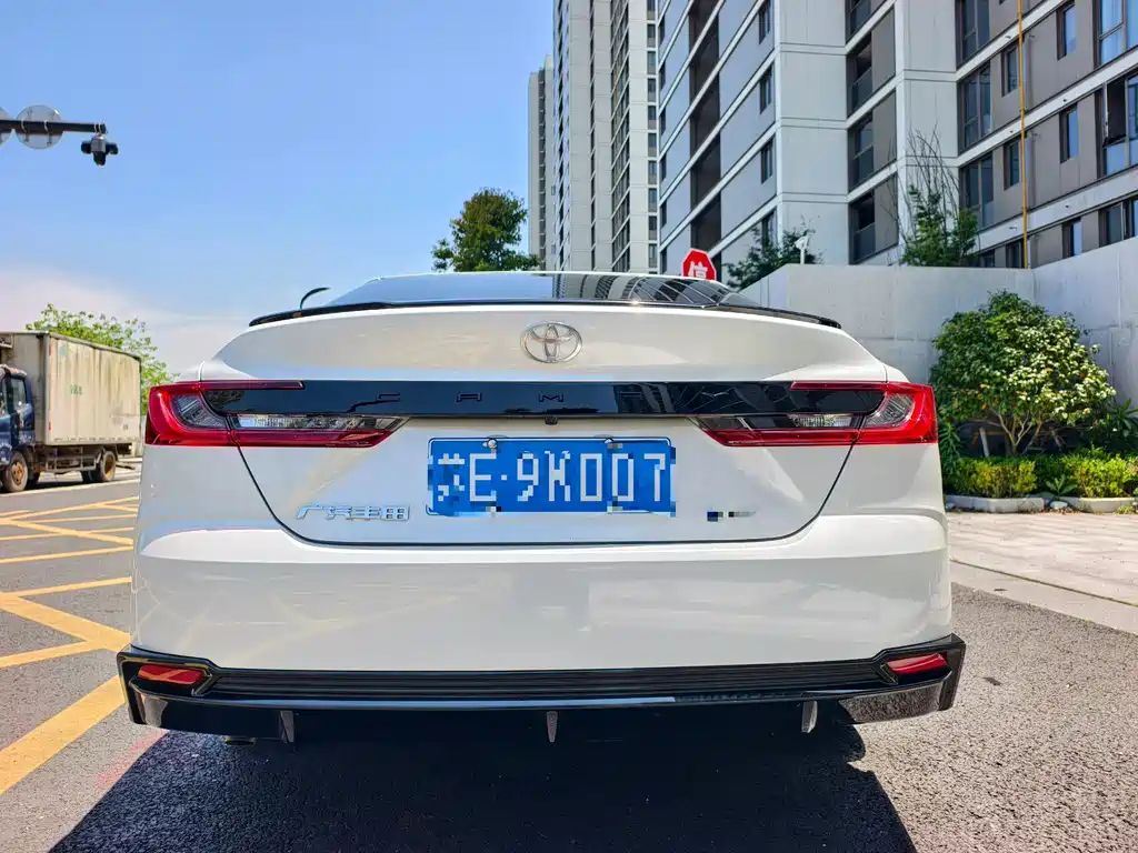 Toyota Camry 2026 2.0HSE Sport Lite