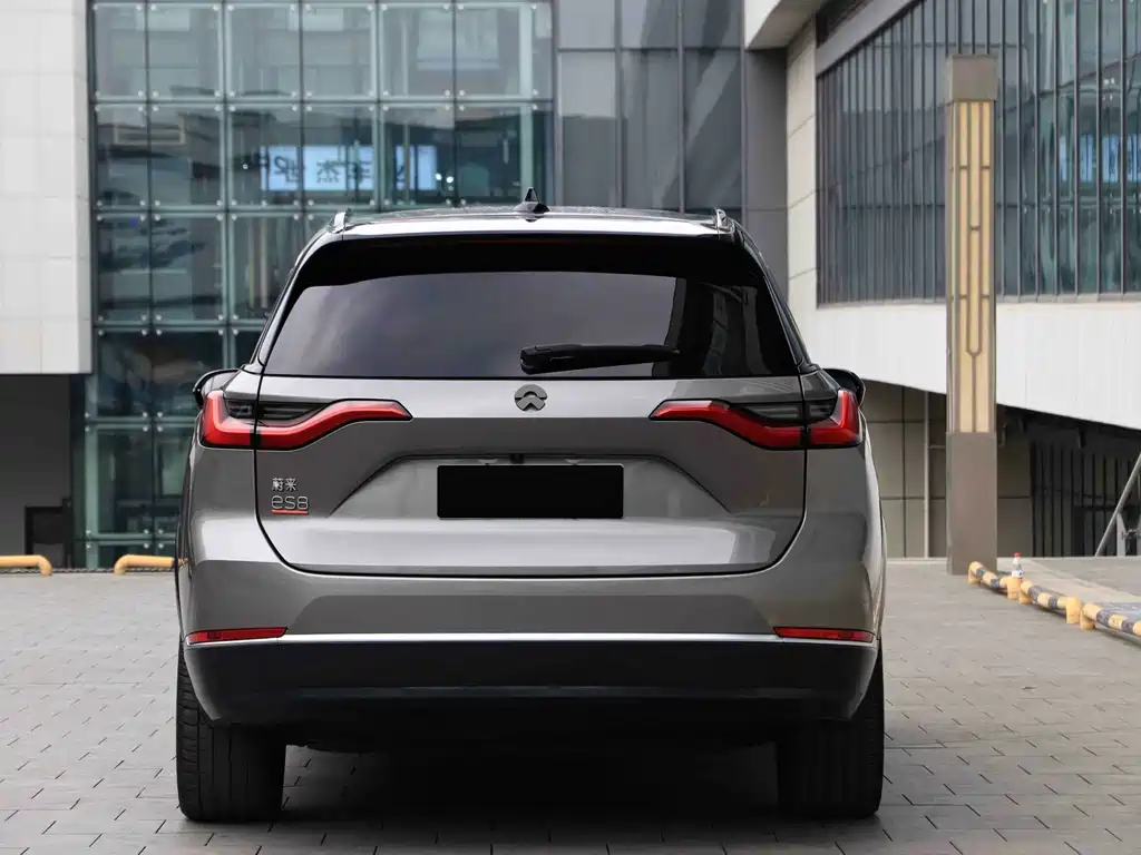 NIO NIO ES8