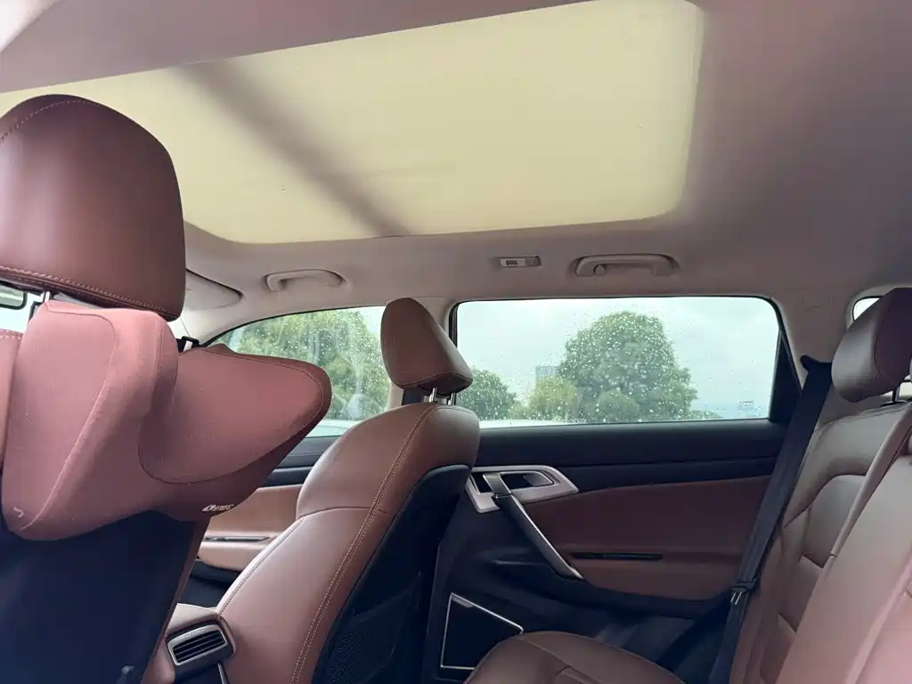Geely Boyue — миниатюра 11