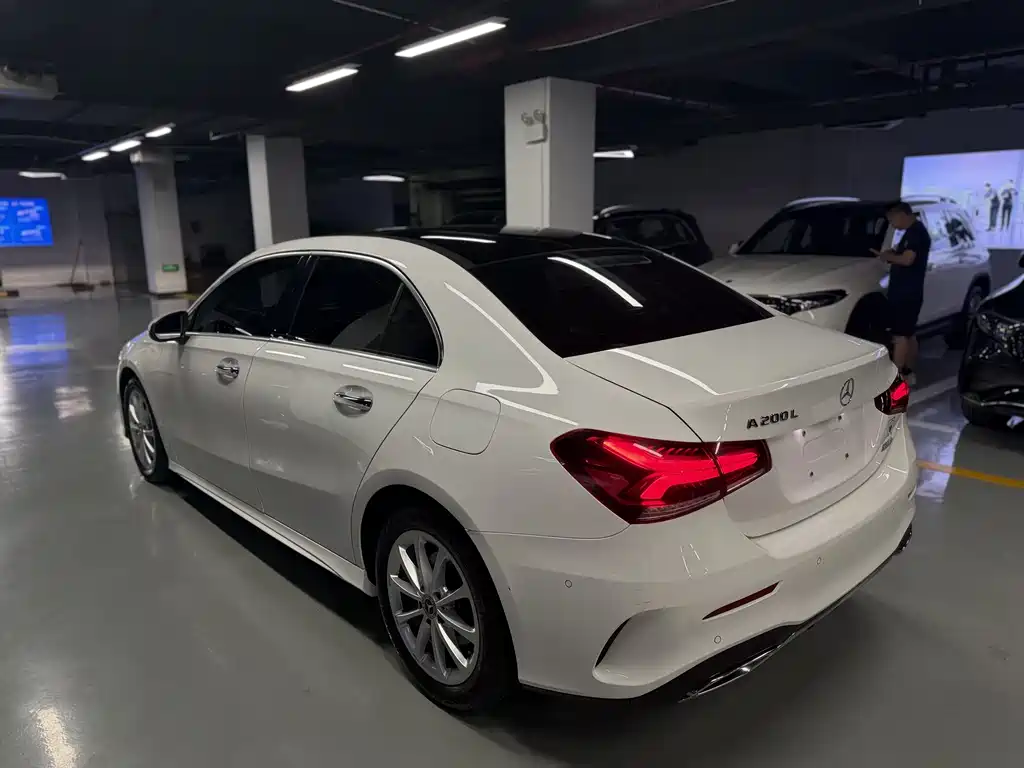 Mercedes-Benz A-Class A 2019 A 200 L Sport