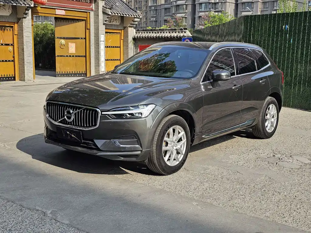 Volvo XC60 2021