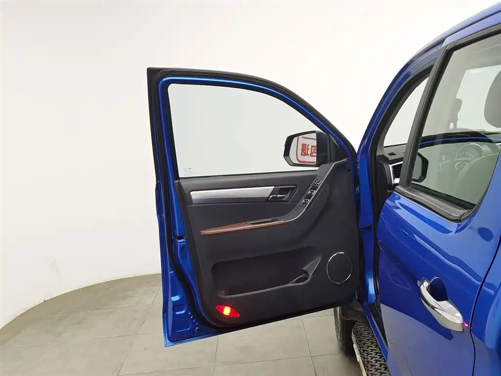 JIANGQI GROUP JAC T8