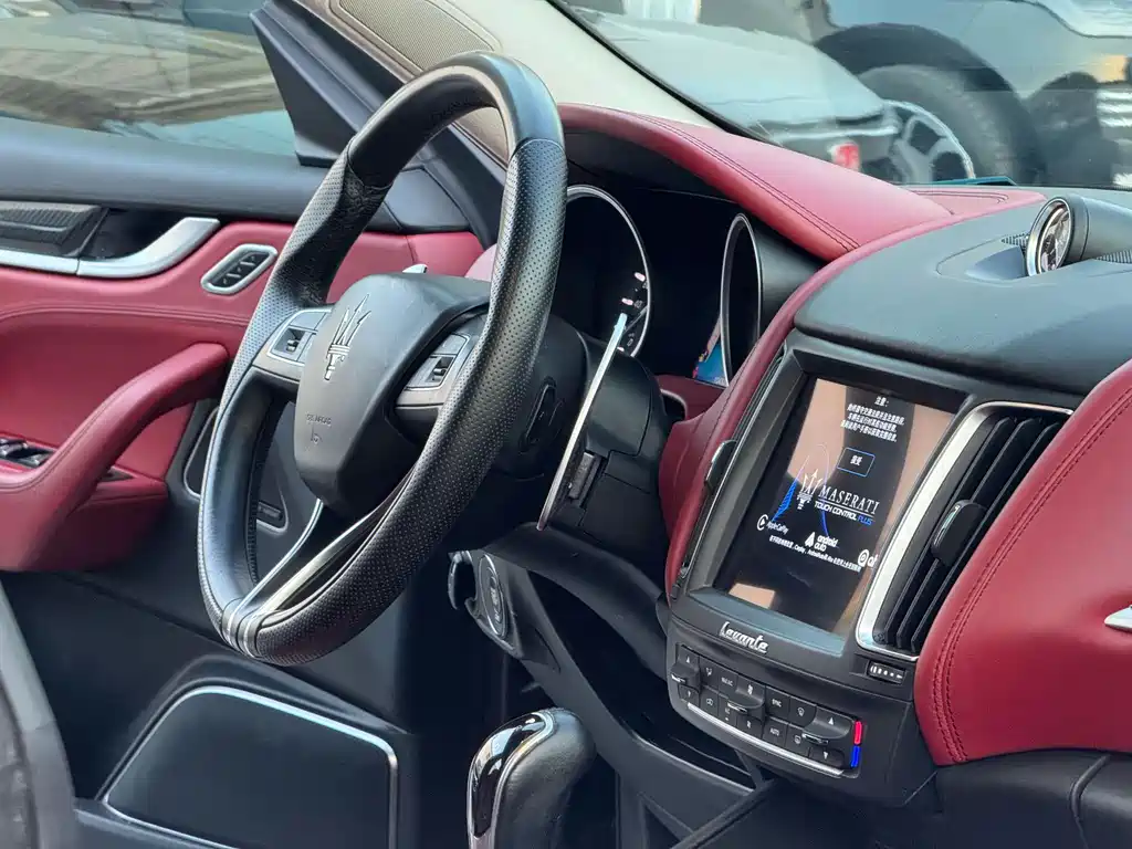 Maserati Levante 2016 3.0T