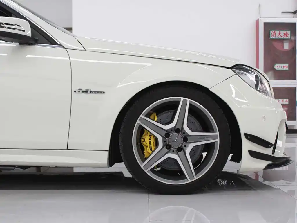 Mercedes-Benz C-Class AMG — миниатюра 17