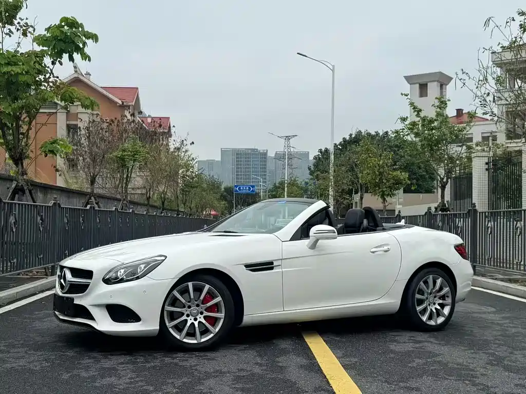 Mercedes-Benz SLC 2017