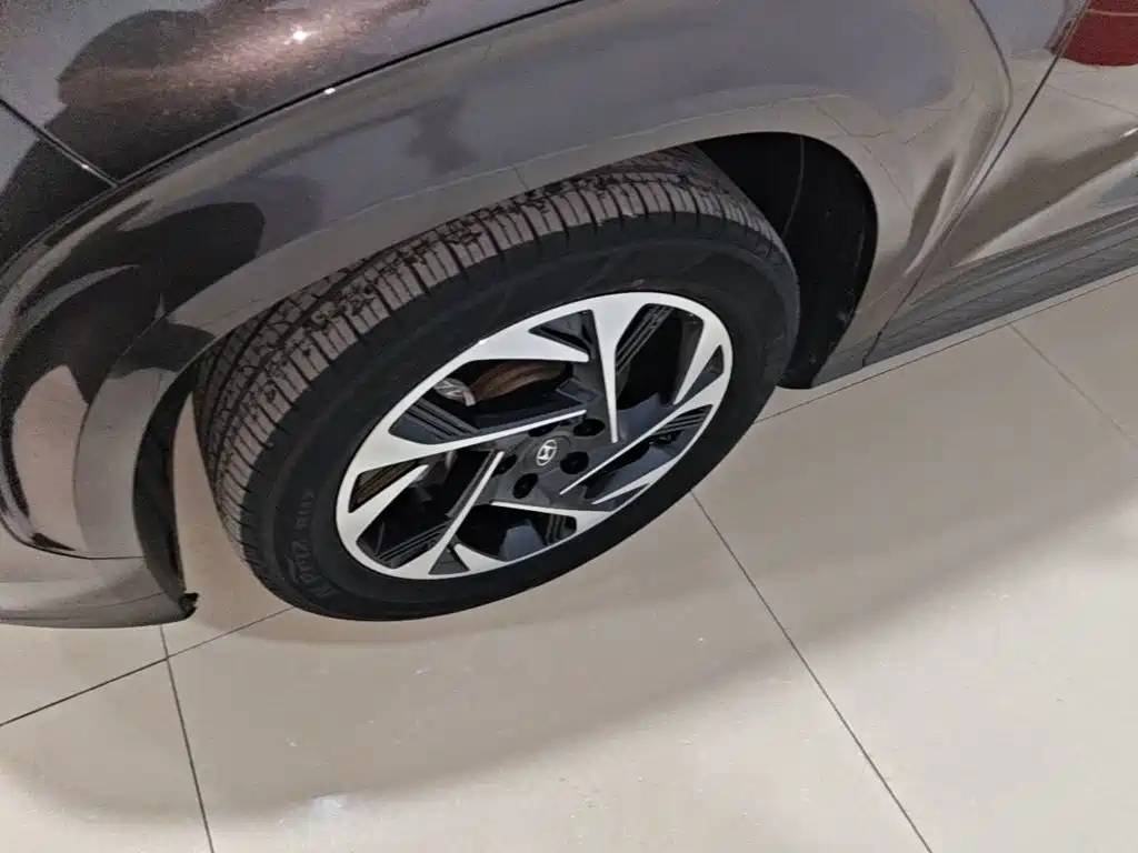Hyundai Custo — миниатюра 23