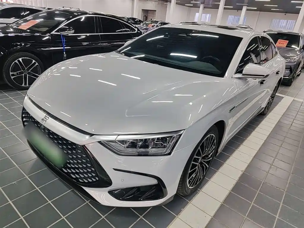 BYD Han 2024 DM-i Glory Edition 121KM Honorable Type