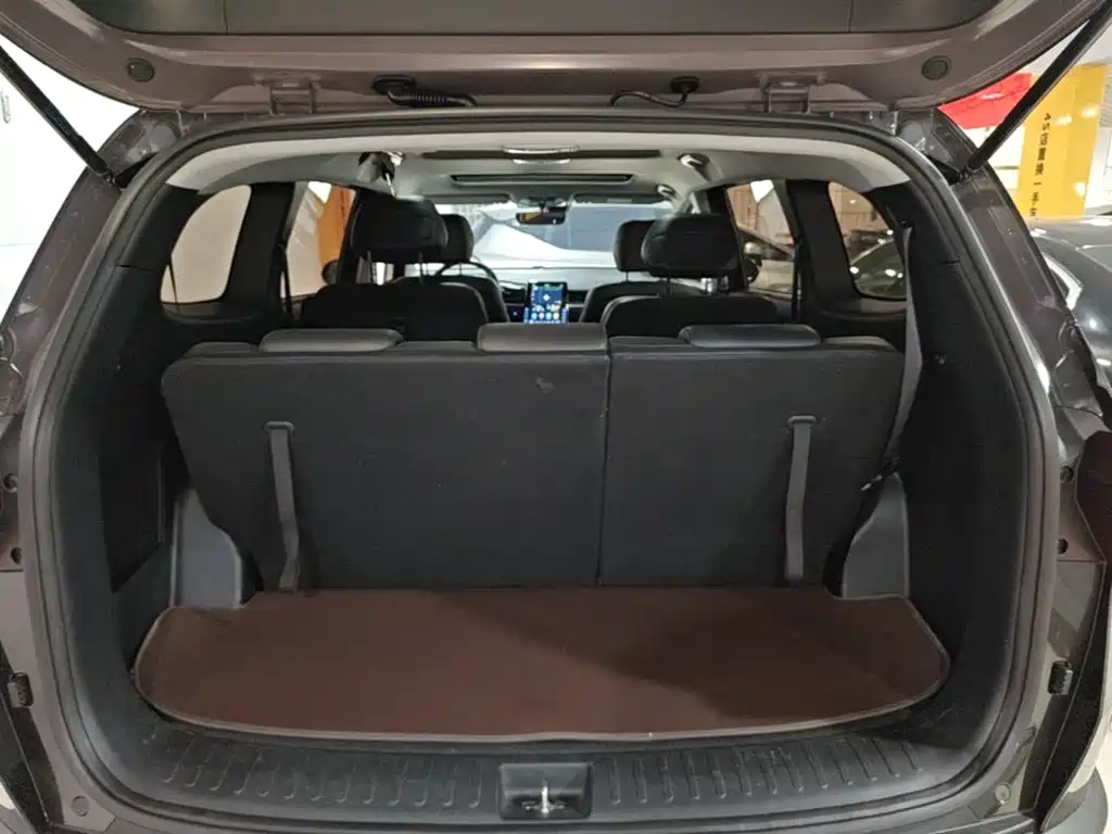 Hyundai Custo — миниатюра 19