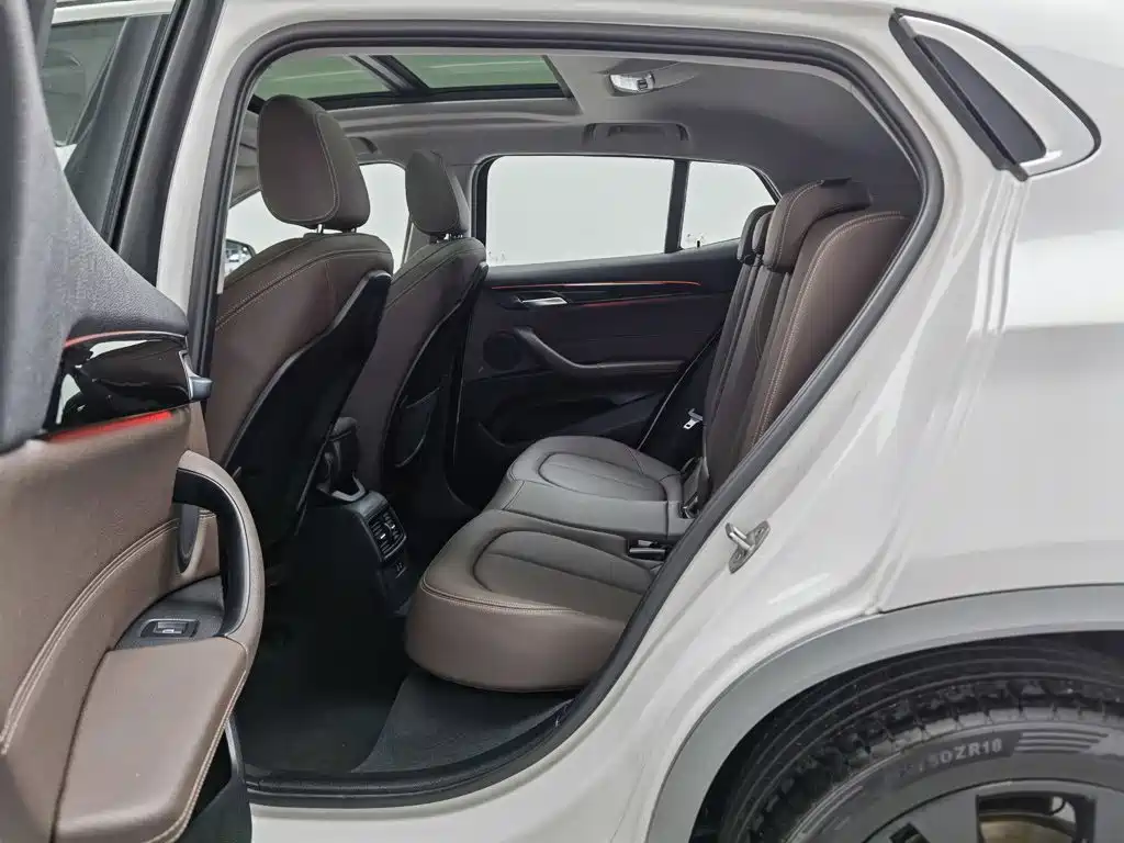 BMW X2 — миниатюра 15