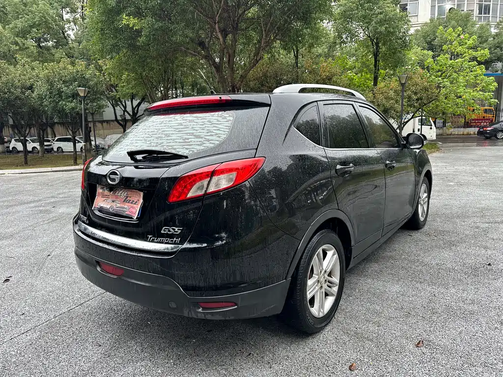 GAC GS5 2012 2.0L AT Luxury